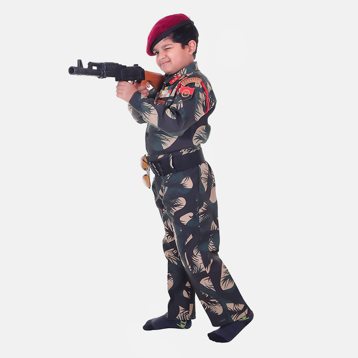 Army Dress for Kids, 14 Pcs Set with Professional Belt, Special Badges, Maroon Beret Cap