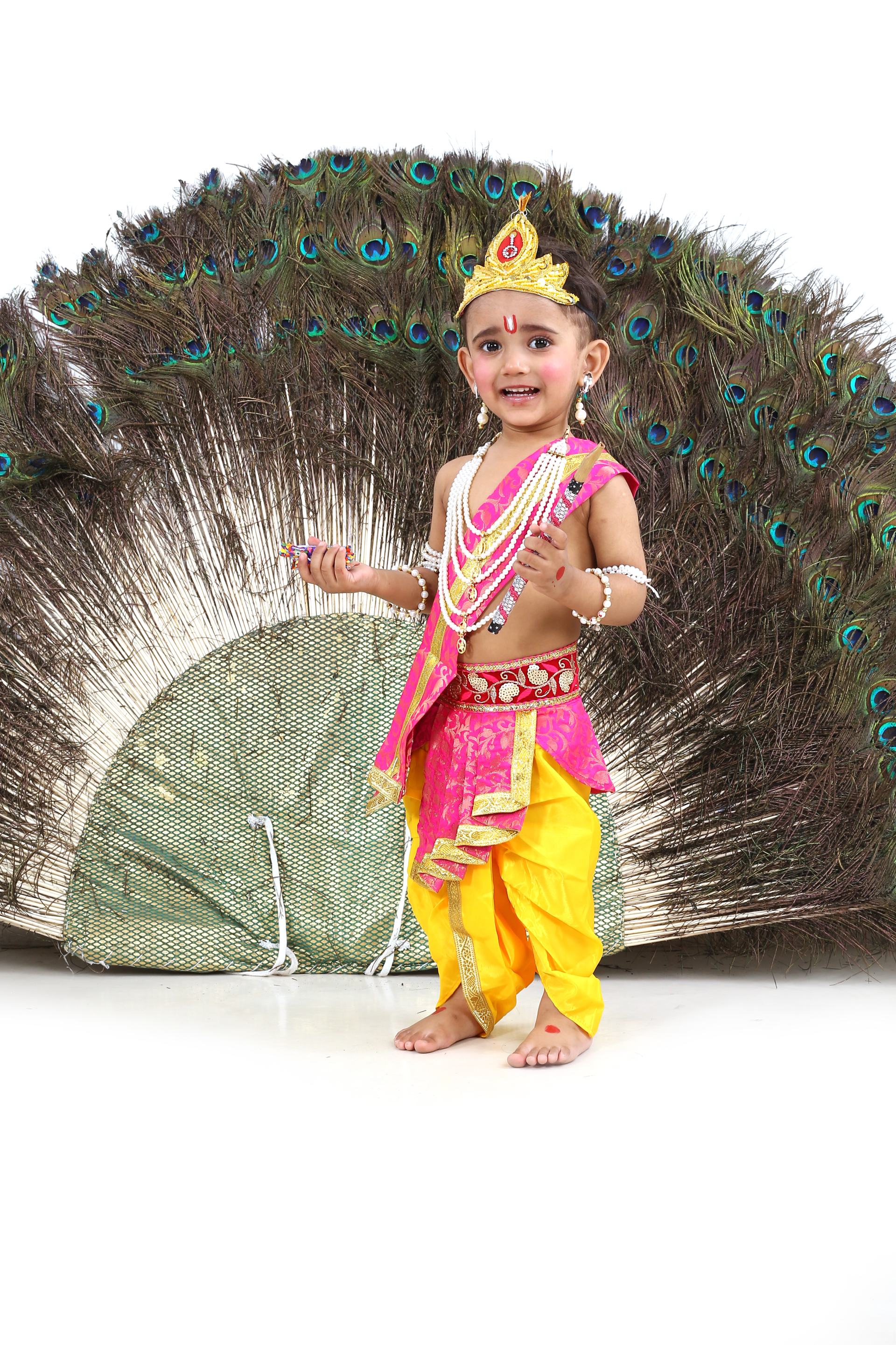 Raj Fancy Dresses Krishna Dress for Kids, Baby Krishna Dress for  Janmashtami with Krishna Mukut, Peacock Feather & Flute Embroidered Krishna  Costume for Girl & Boy, 3 Months Basic-Saksham : Amazon.in: Clothing